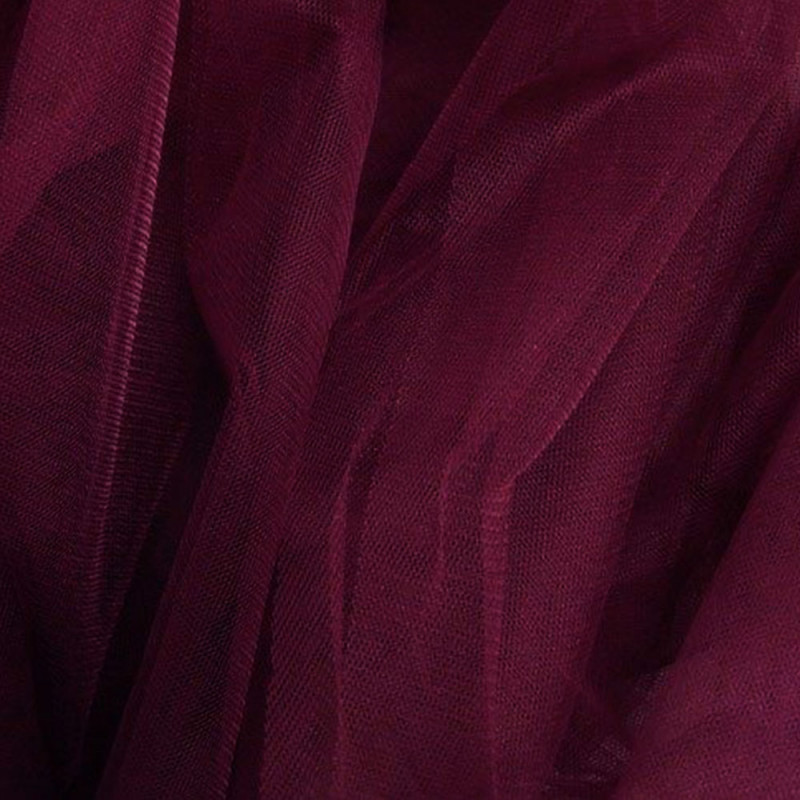 Tulle bride Burgundy 300 cm