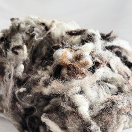 Uncarded wool 250 g